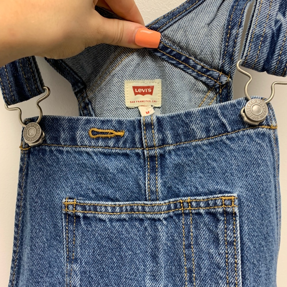 original levi’s overalls size medium